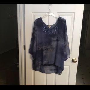 Dressy top Blue mix NWOT